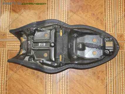 Сиденье низкое черное 52538528326 на мотоциклы BMW K1200S, K1300S (серия K40) 