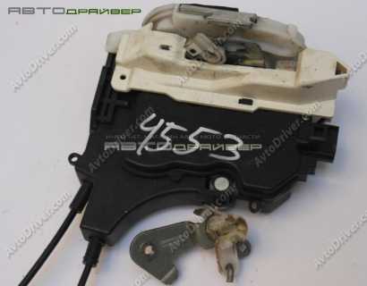 Замок передней левой двери Mitsubishi LANCER 5715A421