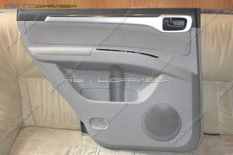 Обшивка задней левой двери  Mitsubishi Pagero Sport 7222A519XA 