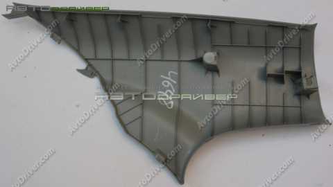 Накладка задней правой стойки Mitsubishi LANCER 7212A026HA 