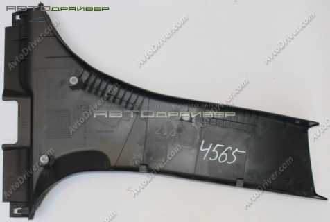 Накладка центральной стойки нижняя левая Mitsubishi LANCER 7211A055XA 