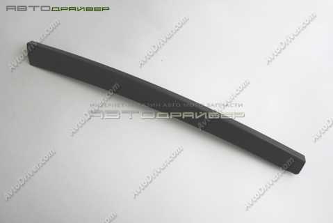 Накладка заднего правого кузовного стекла Mitsubishi 6127A048
