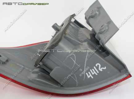 Фонарь задний правый в крыло Mitsubishi Pajero/Montero Sport 8330A596  