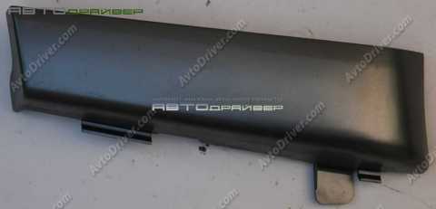 Левая накладка парприза, серебро Mitsubishi LANCER 8002A191HA