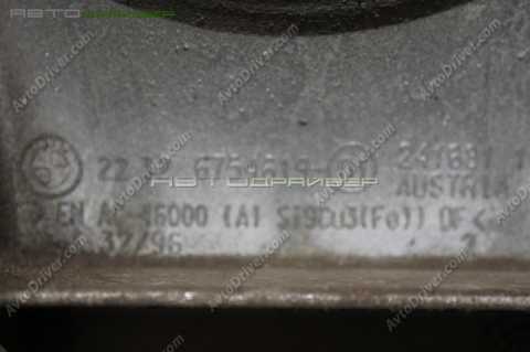 Несущий кронштейн КПП BMW 7' Е65 22326772288