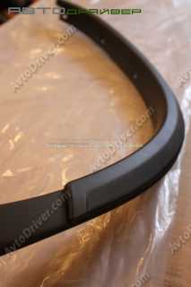 Накладка арки колеса передняя левая BMW  E53 51717051037