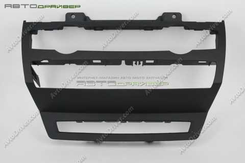 Накладка под ССС и панель климата BMW 51456967469