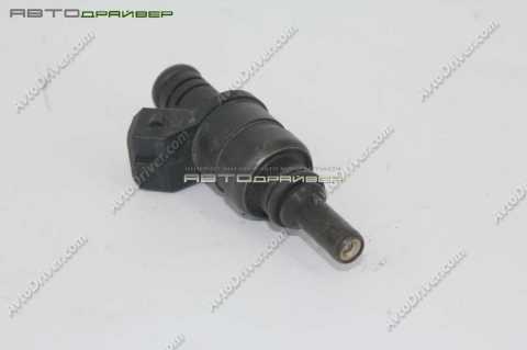 Форсунка топливная BMW 5' Е39, 7' Е38 13641703819