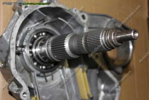 Вал раздаточной коробки BMW ATC45L