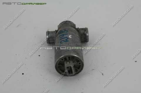 Клапан регулировки холостого хода BMW 3' 5' 7' X3 X513411744713