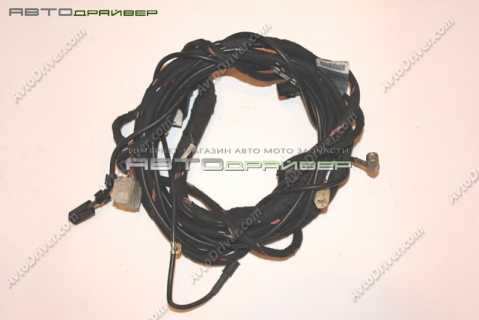 Соединительный кабель автомобильного телефона BMW 5' E39  61126907881