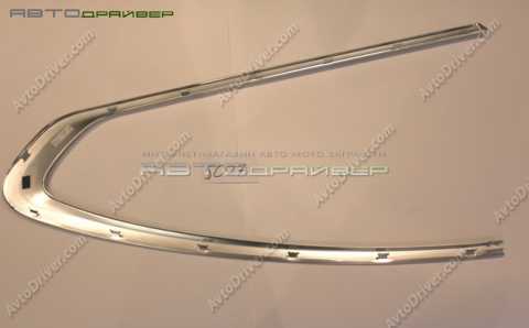 Накладка бокового стекла правая BMW 6' F13 51357275794