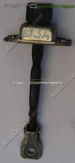 Ограничитель передней двери Mitsubishi LANCER  5702A040