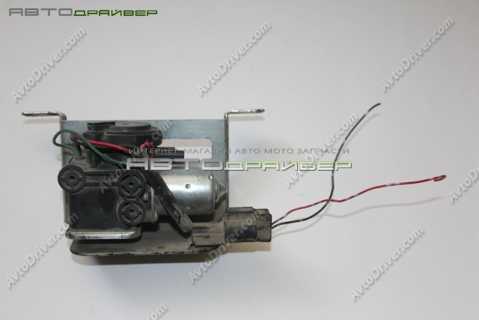 Воздушный насос блокировки заднего дифференциала Mitsubishi Pagero Sport 3590A011