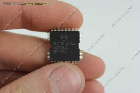 Микросхема Bosch 30592